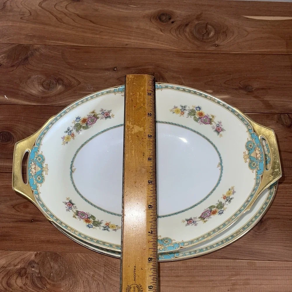 Vintage Meito China 11.5